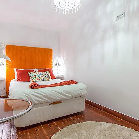 Santana Terrace By Homing * Lisbona